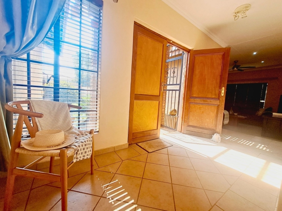 4 Bedroom Property for Sale in Safari Gardens North West